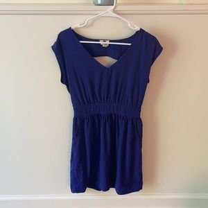 💕 3/$10 Cute dark violet dress with pockets